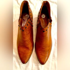Seven 7 Ankle Studded Slip On Boot | Sz 10